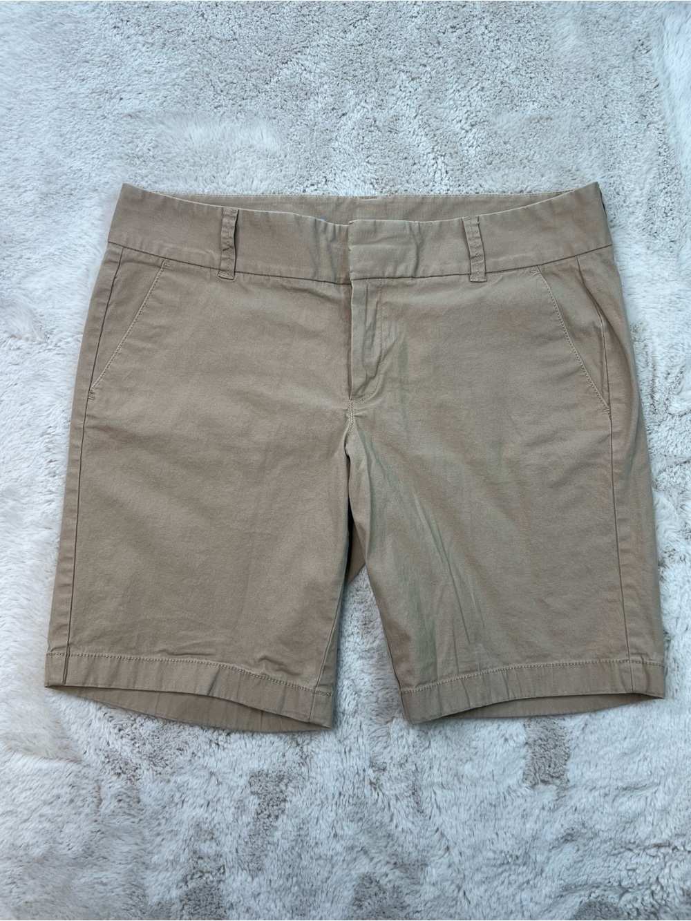 J Crew Frankie Bermuda Chino Shorts Womens Size 10 Tan Stretch Preppy Old Money